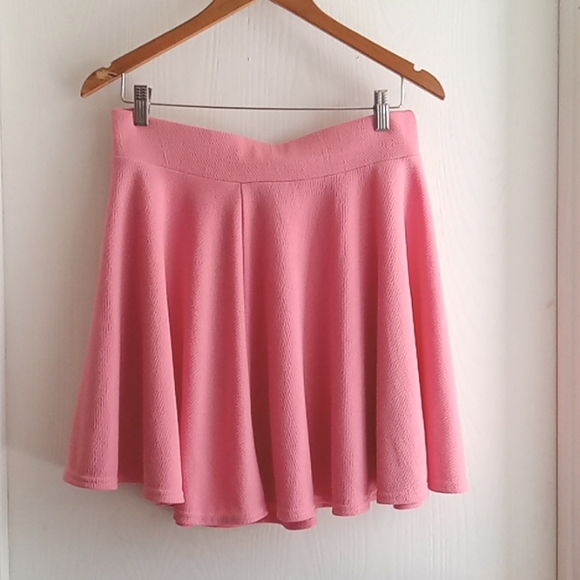 Urban Coco Dresses & Skirts - ⭐️ Host Pick ⭐️ Urban Coco | Dusty Pink Mini Skirt